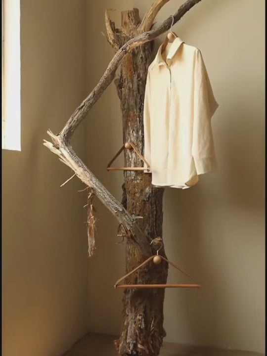 Kleiderbügel aus echtem Leder und Holz – Premium Japandi-Stil – 3er-Set