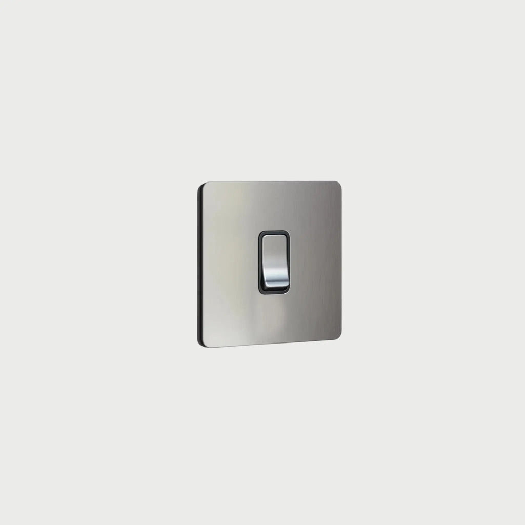 interrupteur bouton plat simple acier brossé