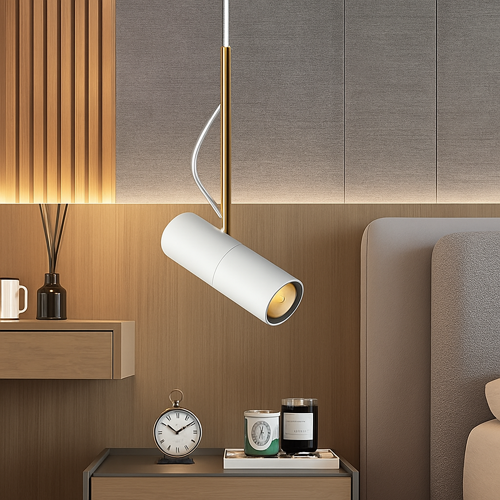 Suspension design spot orientable tige dorée ASTRA