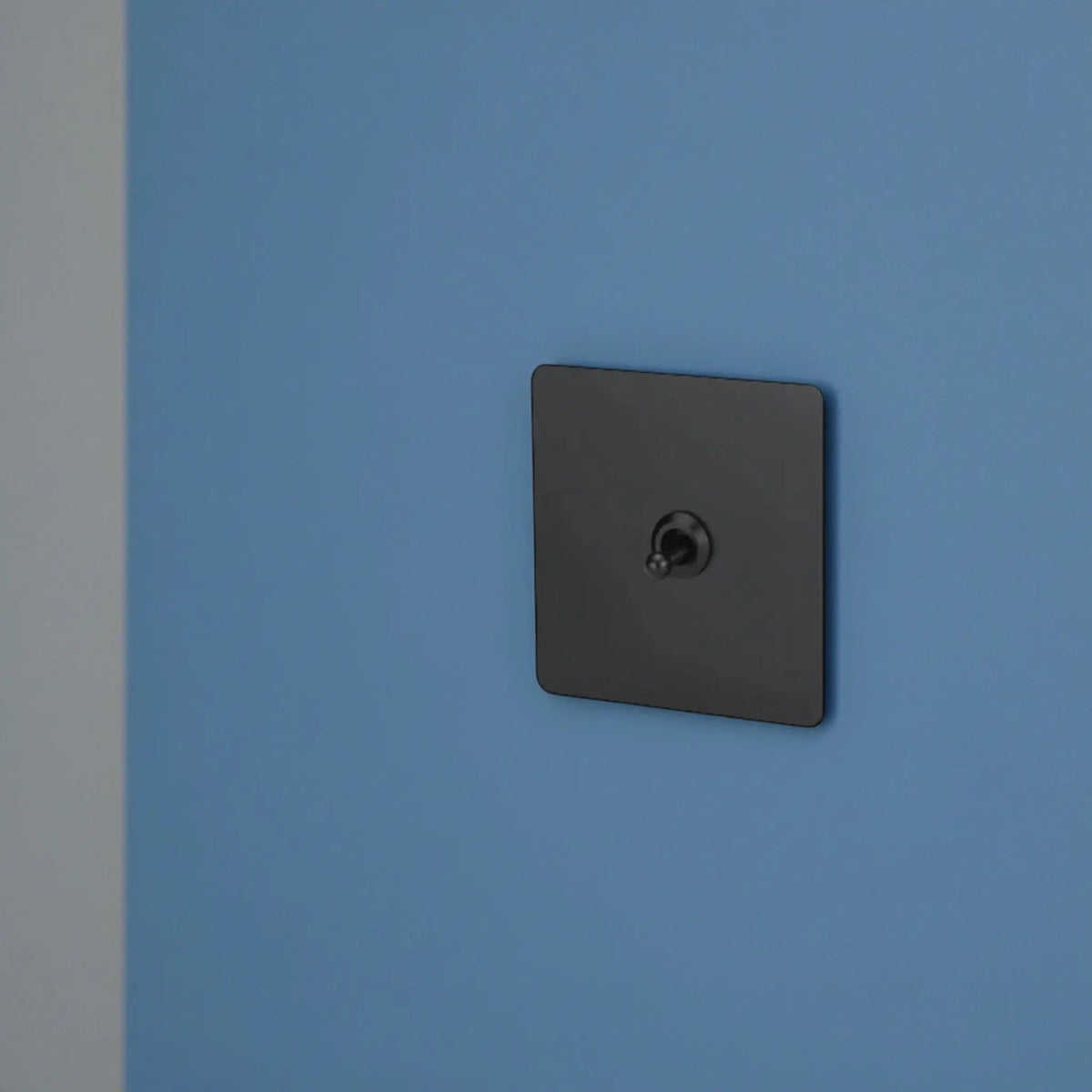 interrupteur va-et-vient simple noir mat